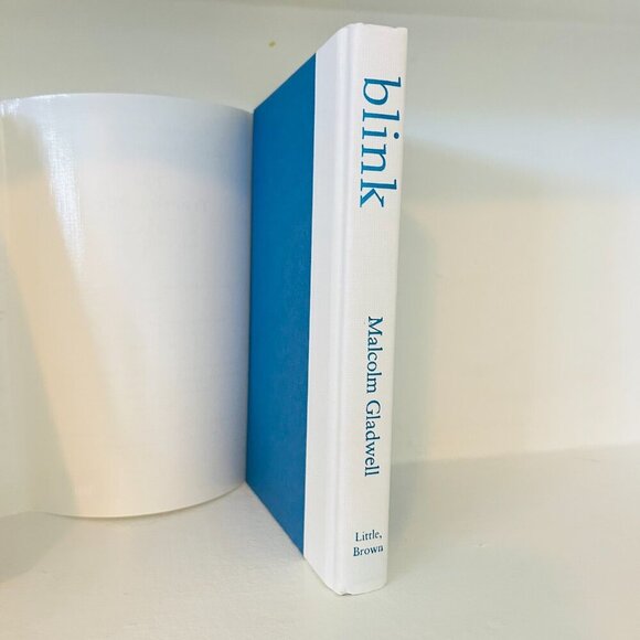 Blink: The Power of Thinking Without Thinking Malcolm Gladwell Hardcover - Picture 4 of 6